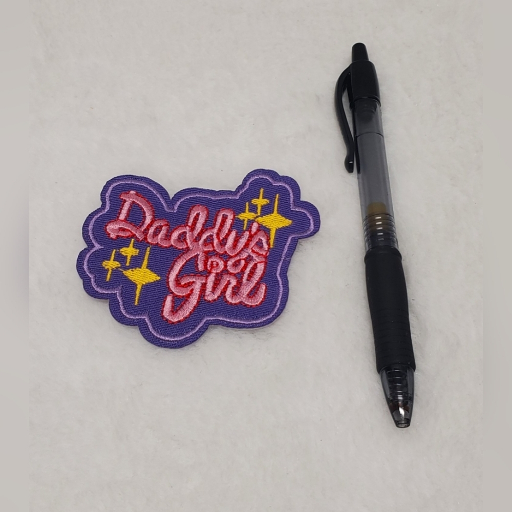 💖10 FOR 20💖New Iron On Daddy's Girl Embroidered Patch - Purple and Pink